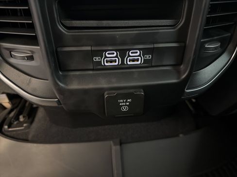 Used 2026 RAM 1500 Lone Star AWD/4WD image 12