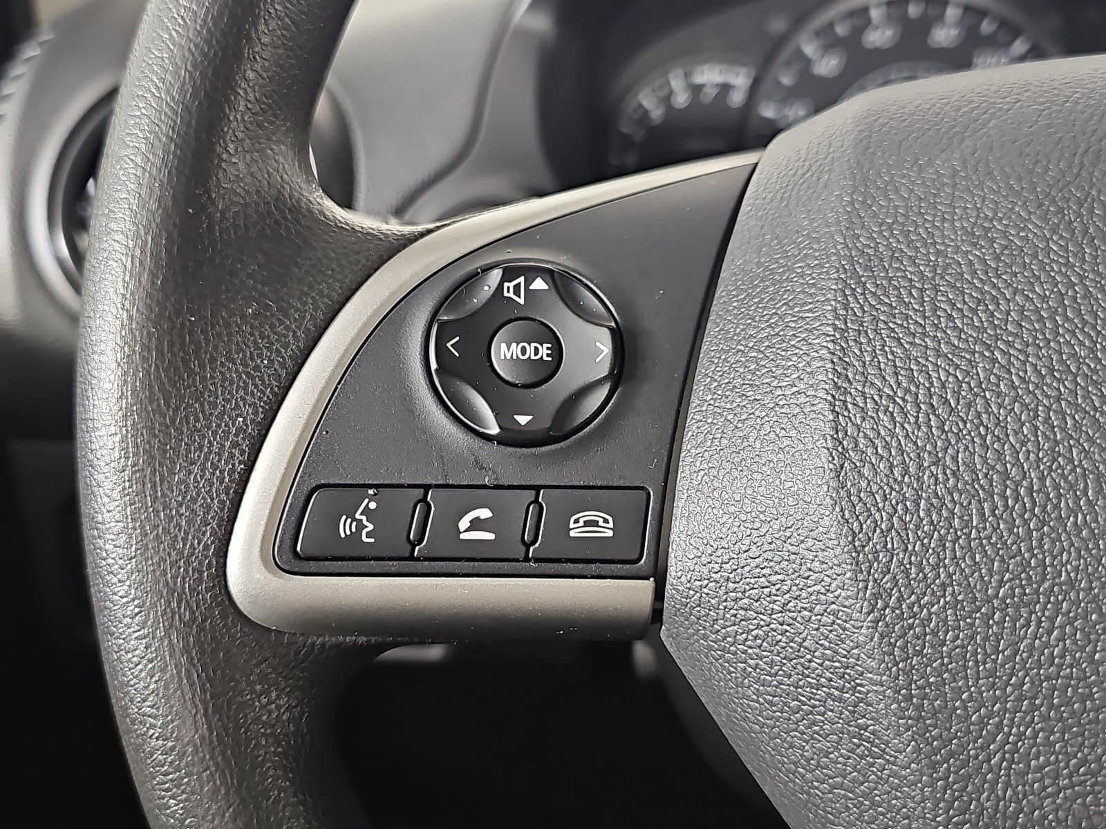 Used 2024 Mitsubishi Mirage ES FWD image 16