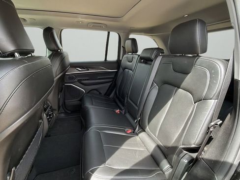 Used 2024 Jeep Grand Cherokee Limited 4xe image 18