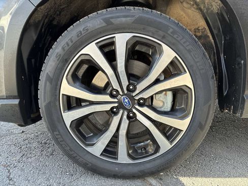 Used 2019 Subaru Forester Limited image 19