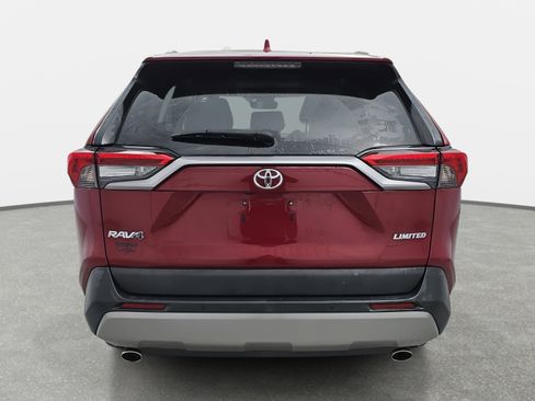 Used 2022 Toyota RAV4 Limited image 6