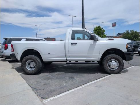 Used 2023 RAM 3500 Tradesman AWD/4WD image 5