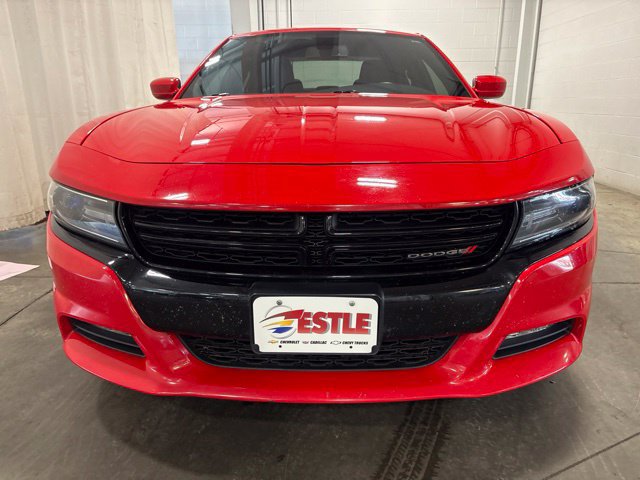 Used 2018 Dodge Charger R/T RWD image 2