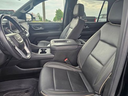 Used 2023 GMC Yukon SLT RWD image 17