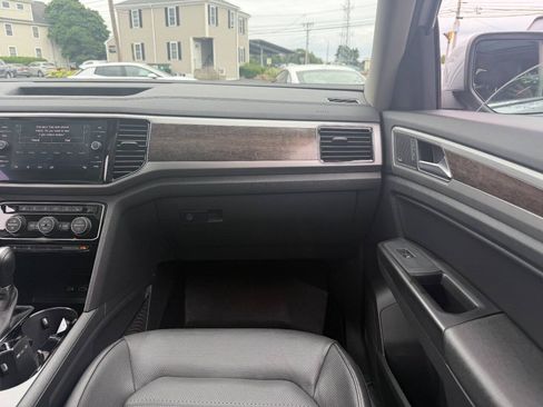 Used 2019 Volkswagen Atlas SEL Premium AWD/4WD image 33