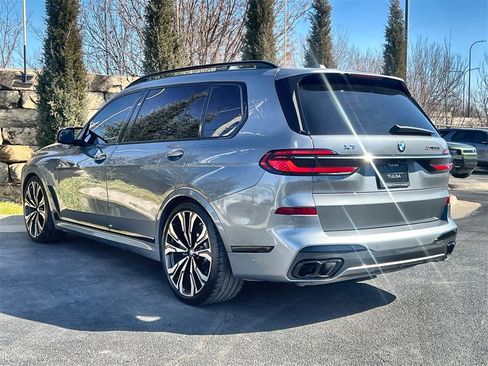 Used 2023 BMW X7 M60i w/ Executive Package image 3