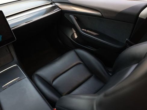 Used 2022 Tesla Model 3 RWD image 25