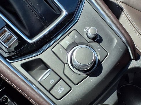 New 2025 MAZDA CX-5 Signature image 19