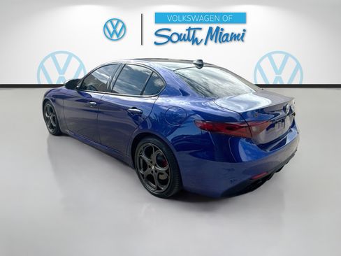 Used 2021 Alfa Romeo Giulia Ti Sport RWD image 5