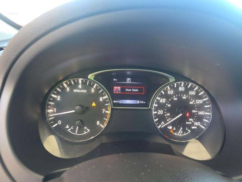 Used 2018 Nissan Altima 2.5 S w/ S Convenience Package FWD image 8