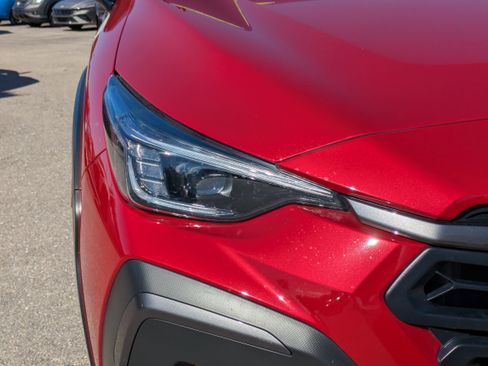 Certified 2025 Subaru Crosstrek 2.5i Limited image 10