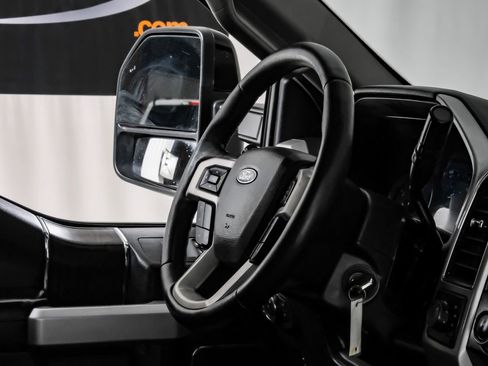 Used 2020 Ford F250 Lariat image 16