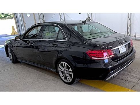 Used 2015 Mercedes-Benz E 350 4MATIC Sedan w/ Premium 1 Package image 4