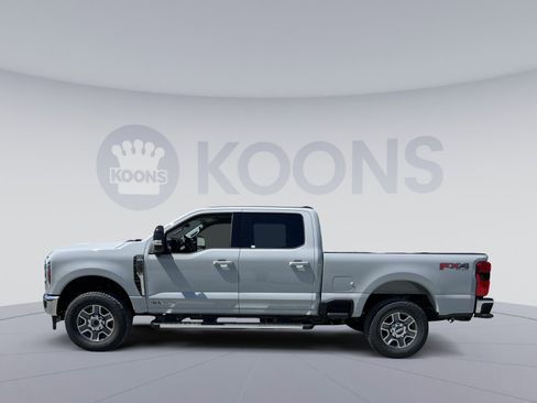 New 2026 Ford F250 Lariat w/ FX4 Off-Road Package AWD/4WD image 2