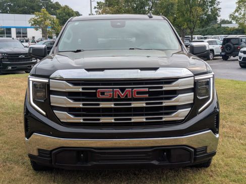 Used 2023 GMC Sierra 1500 SLE AWD/4WD image 9