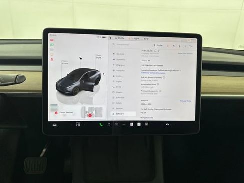 Used 2023 Tesla Model Y Long Range image 22