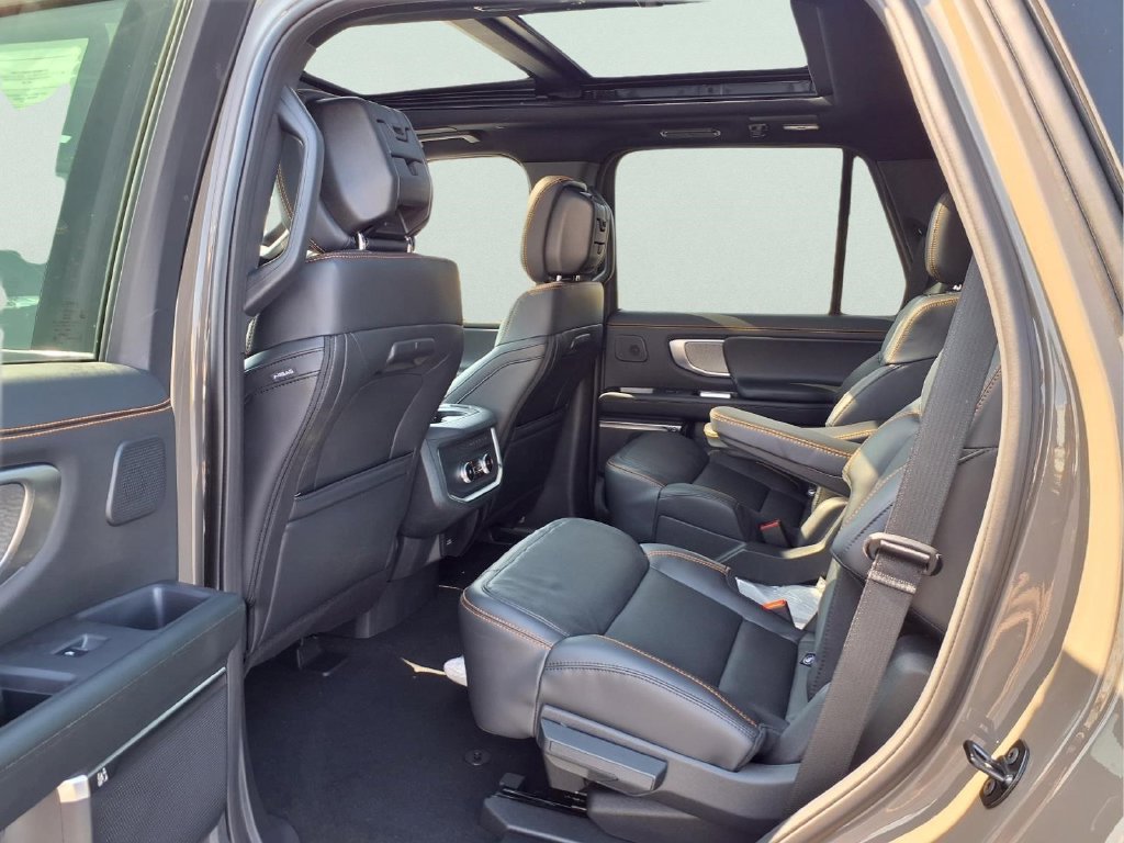 New 2027 Ford Expedition Tremor w/ Driver's Package AWD/4WD image 20