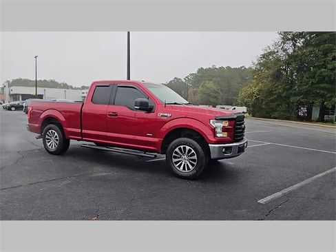 Used 2015 Ford F150 XLT w/ Equipment Group 302A Luxury image 35