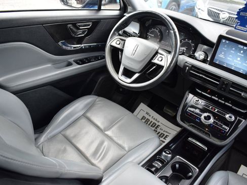 Used 2021 Lincoln Corsair FWD w/ Premium Package image 15