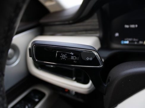 Used 2022 Lincoln Aviator Black Label w/ Dynamic Handling Package image 17