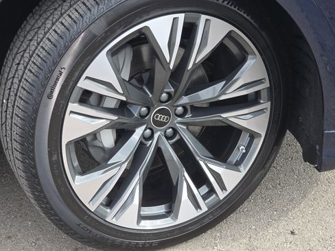 New 2026 Audi Q8 Premium Plus image 15