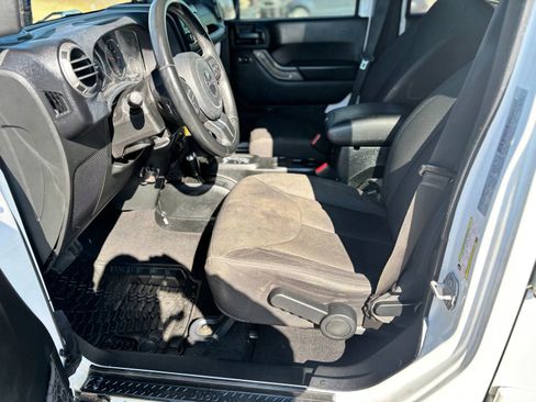 Used 2017 Jeep Wrangler Unlimited Sport w/ Quick Order Package 24S image 11