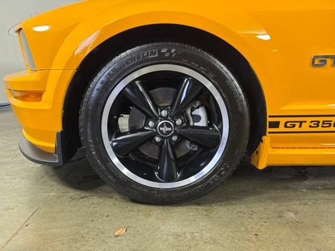 Used 2007 Ford Mustang GT Premium RWD image 9