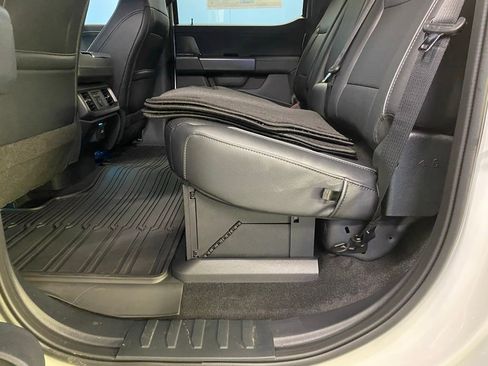 New 2025 Ford F150 Lariat w/ Equipment Group 502A High image 32