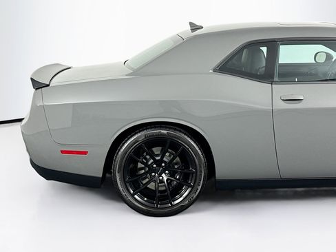 Used 2023 Dodge Challenger SRT Hellcat RWD image 43