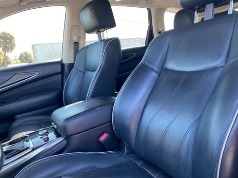 Used 2020 INFINITI QX60 Luxe w/ Essential Package image 9