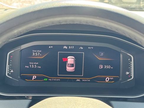 Used 2025 Volkswagen Jetta GLI Autobahn FWD image 17