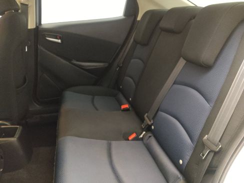 Used 2017 Toyota Yaris iA image 18