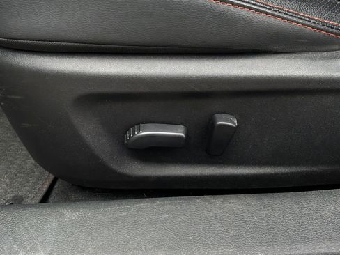 Used 2025 Nissan Altima 2.5 SR FWD image 10