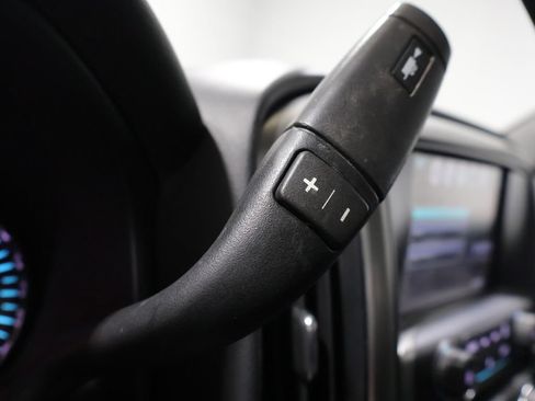Used 2018 Chevrolet Silverado 1500 LT w/ All Star Edition AWD/4WD image 37