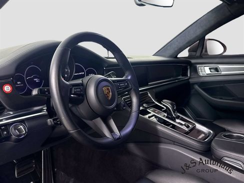 Used 2021 Porsche Panamera GTS w/ Premium Package AWD/4WD image 9