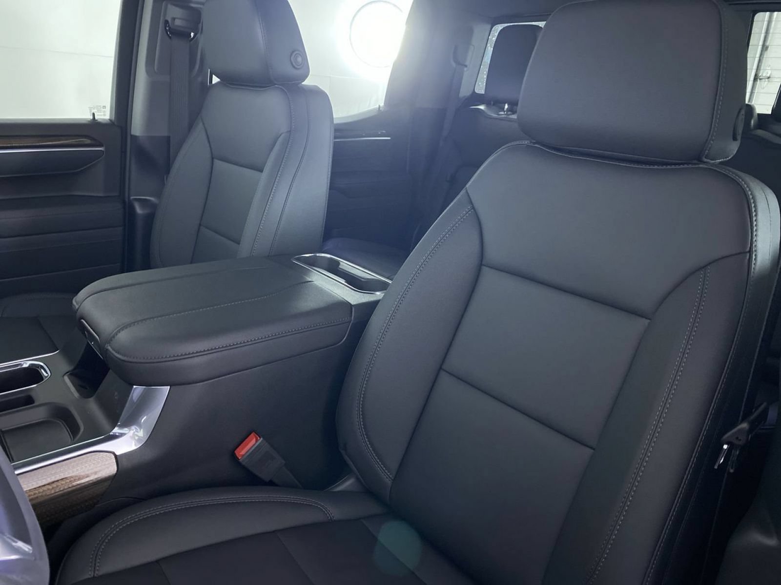 New 2026 Chevrolet Silverado 1500 RST AWD/4WD image 11