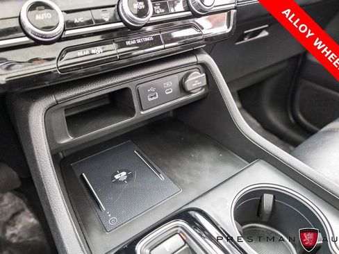 Used 2024 Honda Pilot Touring image 36