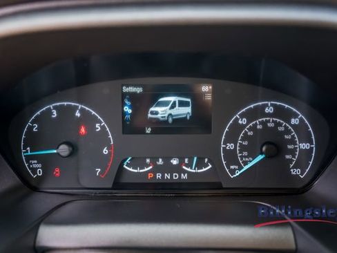 Used 2023 Ford Transit 350 XLT image 9