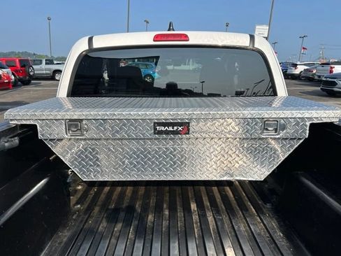 Used 2021 Toyota Tacoma SR AWD/4WD image 23