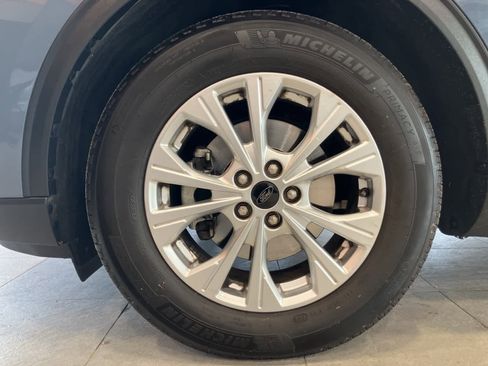 Used 2023 Ford Escape Active w/ Tech Pack #1 image 9