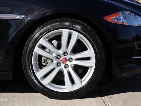 Used 2014 Jaguar XJ L Portfolio image 69