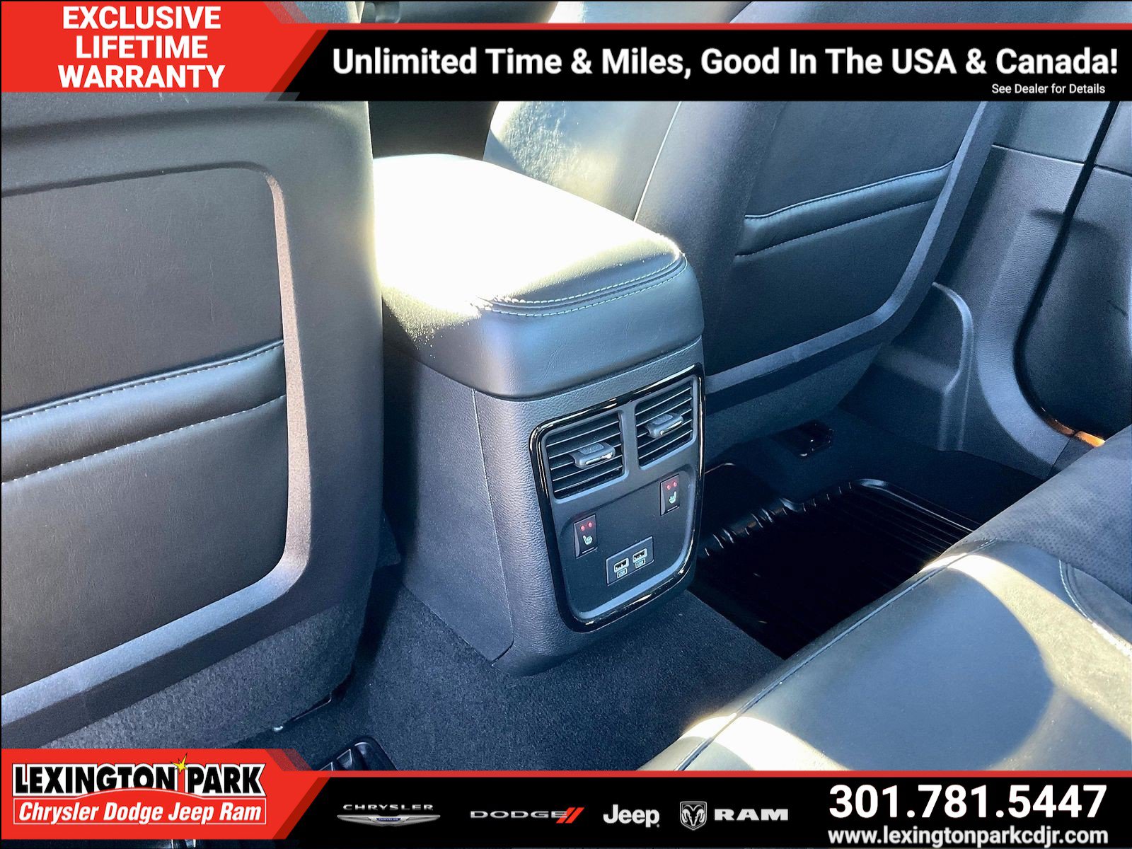 Used 2022 Dodge Charger R/T w/ Plus Group RWD image 10