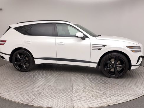 Certified 2026 Genesis GV80 3.5T Prestige AWD/4WD image 9
