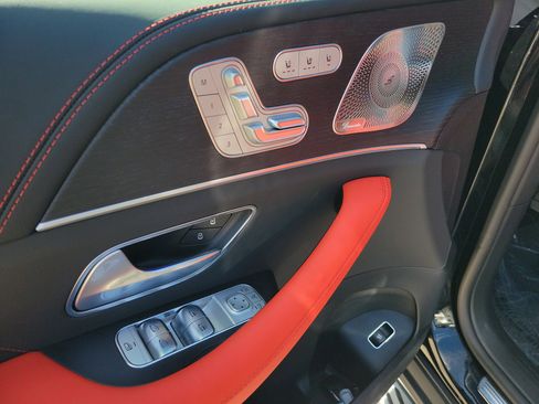 New 2026 Mercedes-Benz GLE 63 AMG S image 21