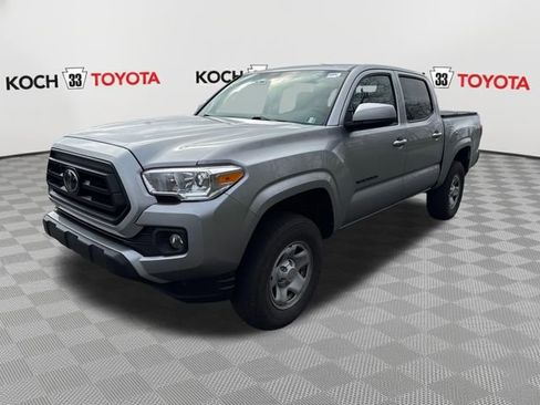 Used 2023 Toyota Tacoma SR image 3