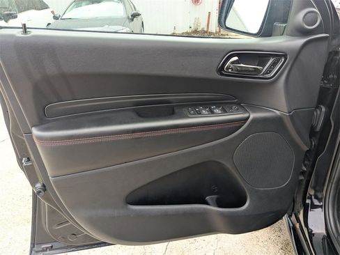 Used 2025 Dodge Durango GT image 11