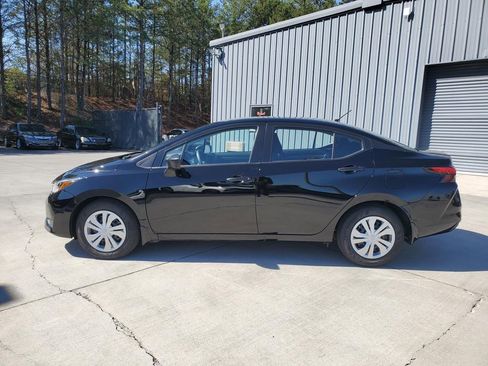 Certified 2025 Nissan Versa S w/ Trunk Package image 8