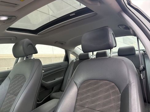 Used 2017 Hyundai Sonata Sport w/ Value Edition Package 02 image 4