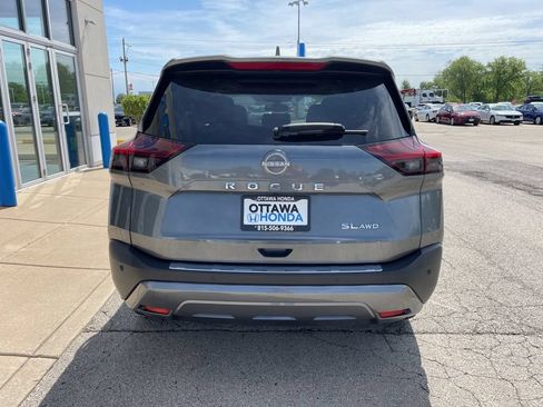 Used 2023 Nissan Rogue SL w/ SL Premium Package AWD/4WD image 6