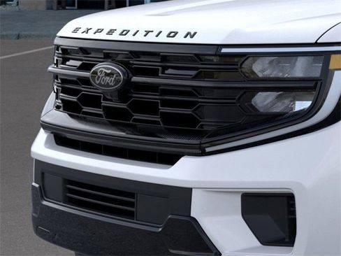 New 2026 Ford Expedition Platinum w/ Stealth Performance Package image 17